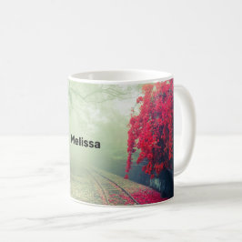Foto von Misty Train Tracks & Red Tree Kaffeetasse