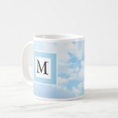 Foto von Soft Blue Sky Custom Single Initial Kaffeetasse (Vorderseite Links)
