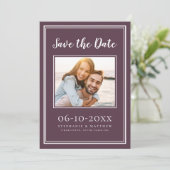 Foto Wedding Verlobung Einfache Moderne Lila Platt Save The Date (Stehend Vorderseite)