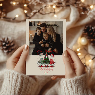 Foto-Weihnachtsgänse in gemütlichen Pullovern Feiertagskarte