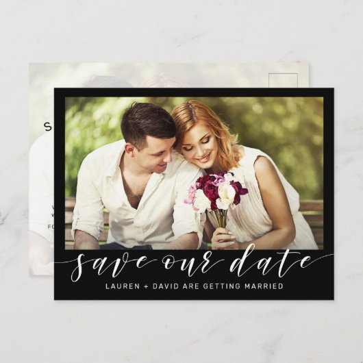 Foto White Script auf Black Wedding Save the Date Ankündigungspostkarte (Vorne/Hinten)