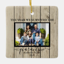 Foto wir überlebten die Quarantäne-Imitate Holz