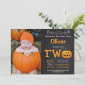 Foto zum 2. Geburtstag Halloween-Party Einladung (Stehend Vorderseite)