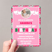 Foto zum ersten Geburtstag mit Erdbeeren Acryleinladungen (Insitu (Handheld))