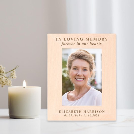 Foto zur Gedenkfeier Geätzte Rahmen