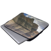 Foto zur Wasserspiegelung Watson Lake Stricks Laptopschutzhülle (Vorne Knopf)