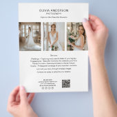 Fotograf Foto QR Social Media White Business Flyer (Hand)