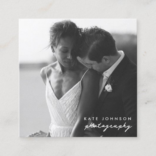 Fotograf Moderne Script Fotografie QR Code Quadratische Visitenkarte (Vorderseite)