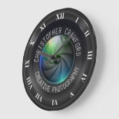 Fotograf und Fotografie-Geschäfts-Kameraobjektiv Große Wanduhr (Winkel)