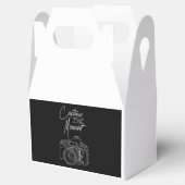 Fotograf von Capture Moment Kamera Geschenkschachtel (Geöffnet)