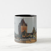 Fotografie der schönen Skyline von Quebec City Zweifarbige Tasse (Mittel)