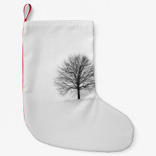 FOTOGRAFIE DES BAUES KLEINER WEIHNACHTSSTRUMPF