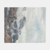 FOTOGRAFIE DES BERGSPEKTRUMS WÄHREND DES TAGES FLEECEDECKE (Vorderseite (Horizontal))