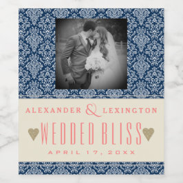 Fotografie Elegant Damask Navy Blue Coral Wedding Weinetikett
