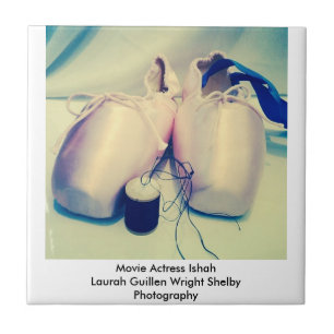 Fotografie Film-Schauspielerin-Laura Guillen alias Fliese