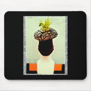 Fotografie mit Haarstil, seltsame Maske aus dem Fr Mousepad