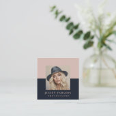 Fotografie Navy Blue & Blush Quadratische Visitenkarte (Stehend Vorderseite)