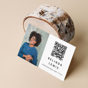 Fotos, die die QR-Code-Visitenkarte der Calling Ca Visitenkarte