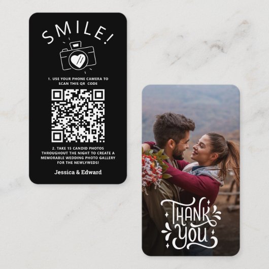 Fotos QR Code Black Chic Moderne Hochzeit Platzkarte (Vorne/Hinten)