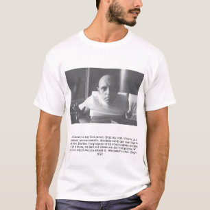 Foucault tee mit Text auf der Rückseite.