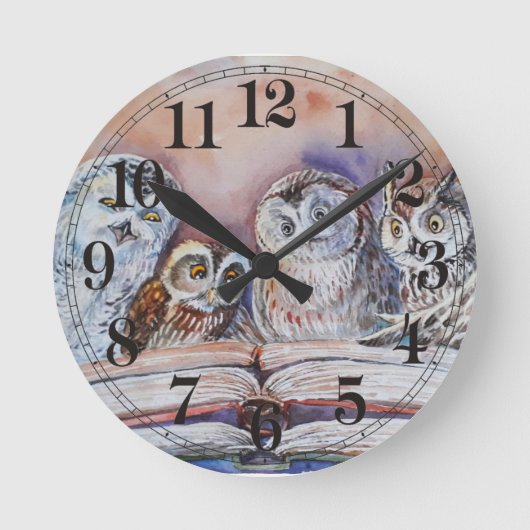 Four reading owls runde wanduhr (Vorderseite)