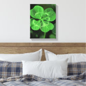 Fourleaf Clover Painting - Still-Life Illustration Leinwanddruck (Insitu (Schlafzimmer))