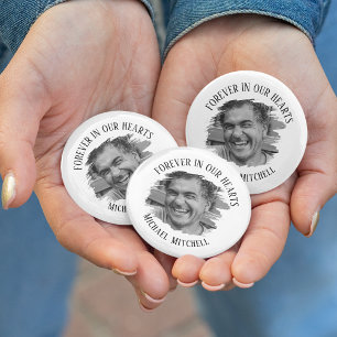 Fover in unseren Herzen gebürstetes Foto Beerdigun Button