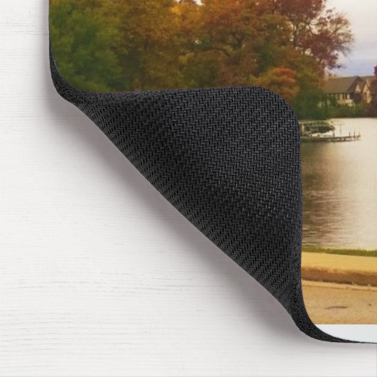Fowler Lake im Herbst, WI Mousepad (Ecke)