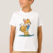 Fox as Skier mit Ski & Skistöcken T-Shirt (Vorderseite)