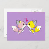 Fox Couple Kissing mit Little Hearts Overhead Postkarte (Vorne/Hinten)