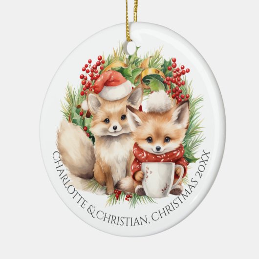Fox Couple Winter Kranz Weihnachten Personalisiert Keramik Ornament (Links)
