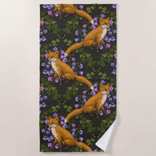 Fox, Glockenblumen und Efeu, grün, orange und viol Strandtuch (Vorderseite)