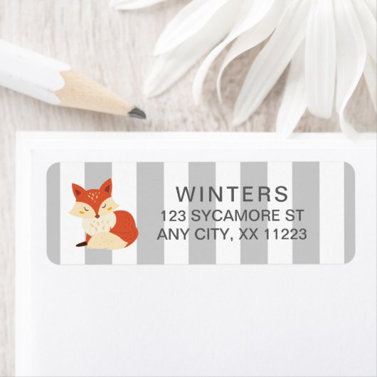 Fox Gray Stripe Babydusche Briefmarke (Insitu)