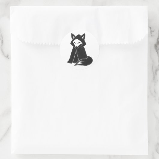 Fox in Cloak – Mysterious Animal on  Runder Aufkleber (Tasche)