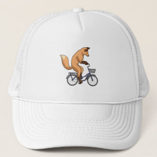Fox mit Bicycle Truckerkappe