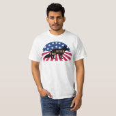 Fox News Die fünf Fox und die amerikanische Flagge T-Shirt (Vorne ganz)