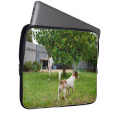 Fox Terrier, der in einen Baum sprang, Laptopschutzhülle (Vorne Rechts)