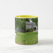 Fox Terrier, der in einen Baum sprang, Tasse (Zentrum)