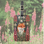 Fox und Foxglove Blume William Morris Inspiriert Gepäckanhänger<br><div class="desc">Mit der Einführung der Fox- und Foxglove-Blume Inspirierte William Morris den Gepäcktag, ein stilvolles und unverwechselbares Accessoire, das den Charme der Wildnis nahtlos mit zeitloser künstlerischer Eleganz verbindet. Dieses Gepäckanhänger zeigt eine wunderbare Abbildung eines Fuchs, die anmutig mit den komplizierten und klassischen Mustern verwoben ist, inspiriert durch die ikonischen Designs...</div>