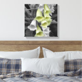 Foxglove-Blume - teilweise Farbe Leinwanddruck (Insitu (Schlafzimmer))