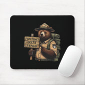 Foxtrots Delta Tangos Resist Bear National Forest Mousepad (Mit Mouse)