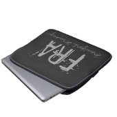 FRA Frankfurt Deutschland Flughafen Typografie Laptopschutzhülle (Vorne Knopf)