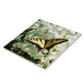 Frack auf weißem Hydrangea Fliese (Seite)