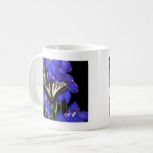 Frack Butterfly auf Delphinien Kaffeetasse (Vorderseite Links)
