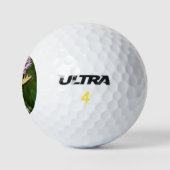 Frack Butterfly auf Lila Wildblumen Golfball (Logo)