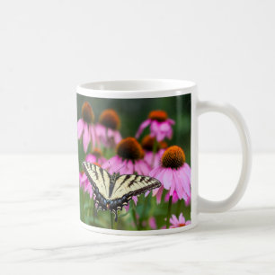 Frack-Schmetterling im Ostteil Kaffeetasse