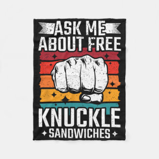 Frag mir über kostenlose Knuckle Sandwiches Fleecedecke
