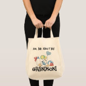 Fragen Sie über meine Enkel-T-Shirts und Geschenke Tragetasche (Vorderseite (Produkt))