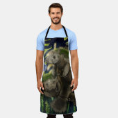Fragile Balance Manatee Schürze (Getragen)