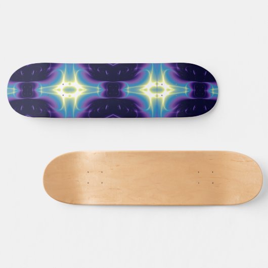 FRAKTAL FLAME, Blauviolett Skateboard (Horizontal)